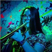 Realizo clases de música, trompeta y guitarra para niños y adultos
